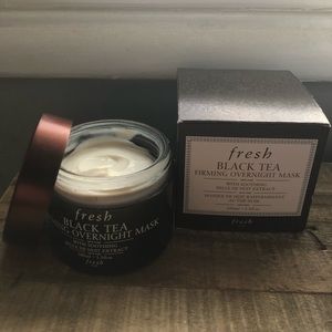 FRESH ( Black Tea Firming Overnight Mask )